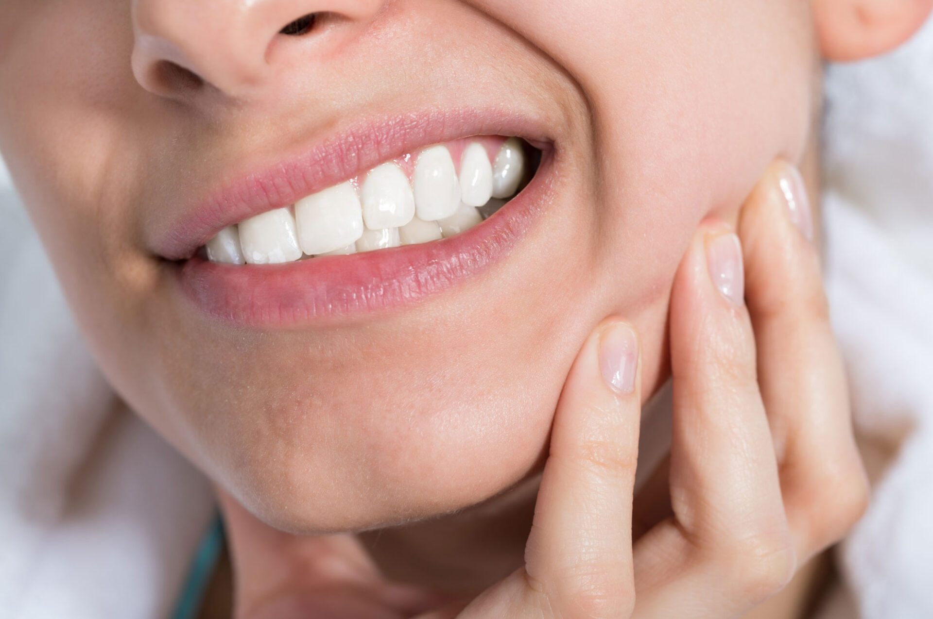 sensitive teeth after whitening